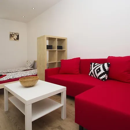 Apartment Downtown - Laurinska Street