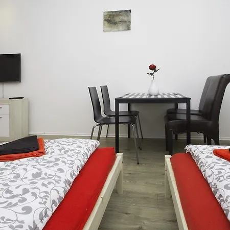 Apartment Downtown - Laurinska Street *