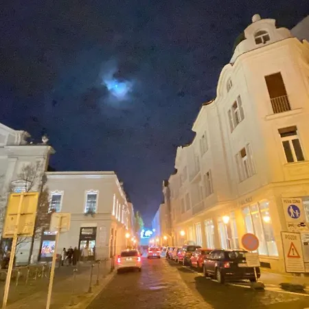 Apartment Downtown - Laurinska Street *